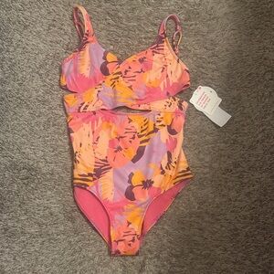 NWT Roxy swimsuit size 12
